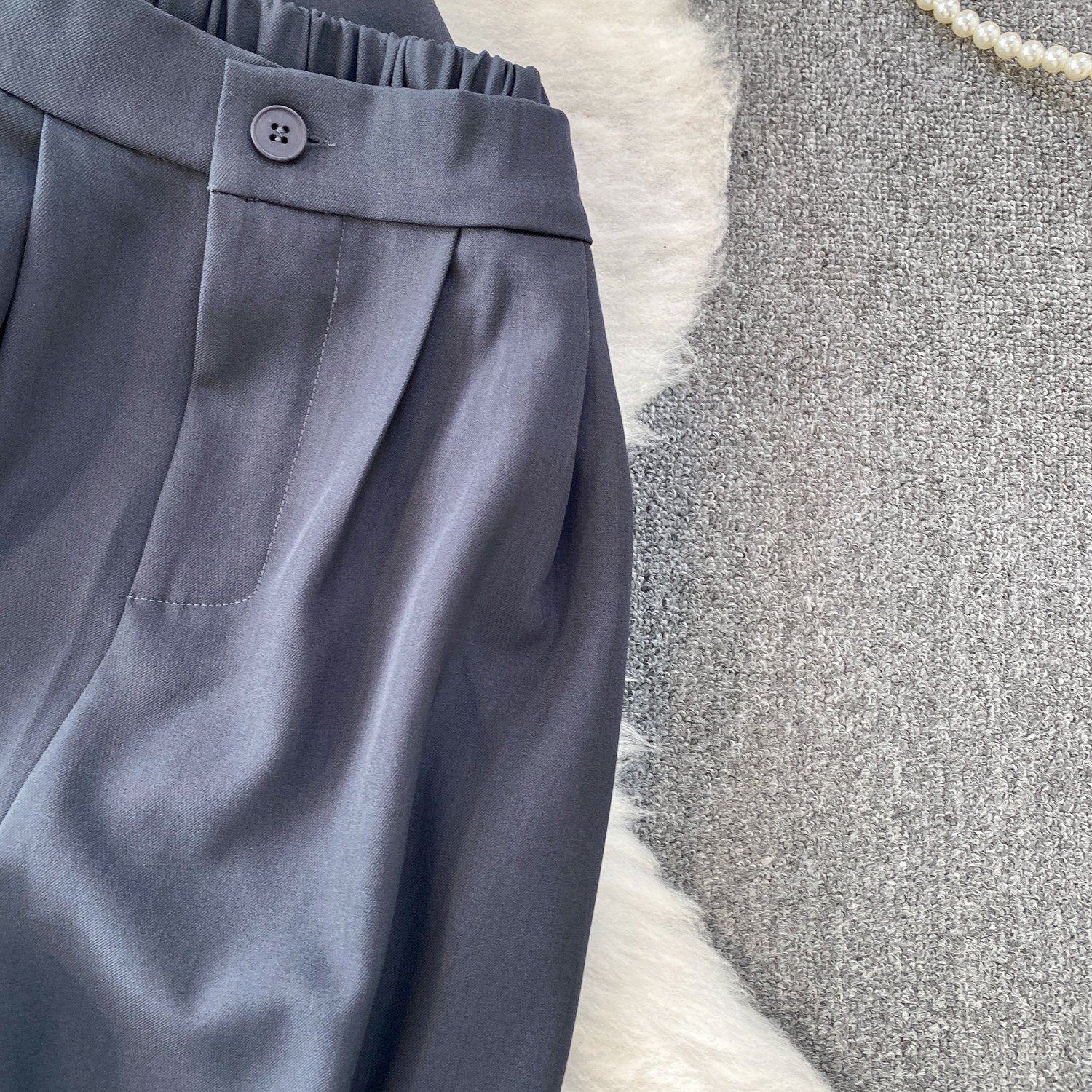 Elegant Embroidered Sequin V-Neck Waist-Defining Blazer & High-Waist Wide-Leg Trousers Two-Piece Set_ecoleips.com
