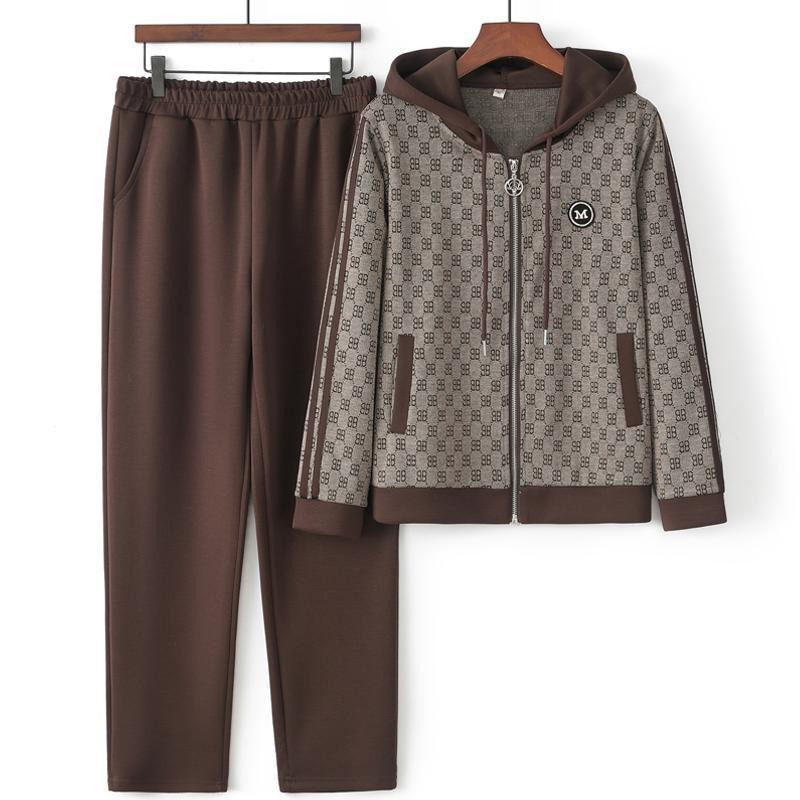 中高年の女性の春の服2025の新型のコートのお母さんの春秋の服のカジュアルな2つのセットのスポーツの洋風はやせているカーディガンを現します。|undefined