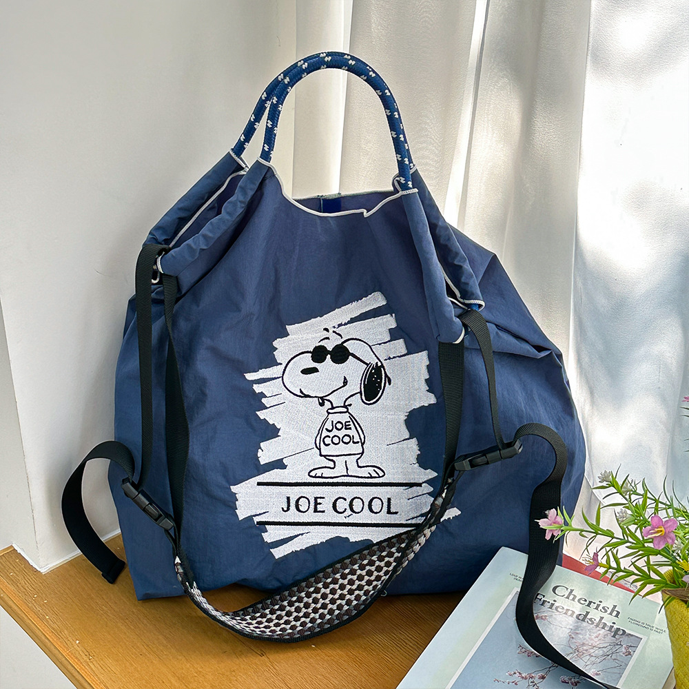 네이비 블루 선글라스 스누피