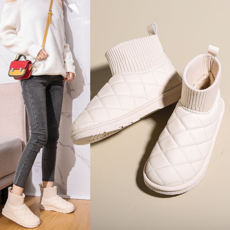 2025 nuevas botas de nieve de invierno modelo femenino más terciopelo engrosado pan cálido zapatos de algodón antideslizantes botas cortas del noreste Pu impermeable