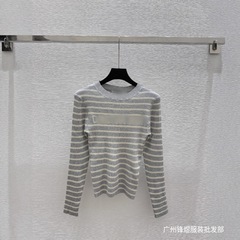 深圳南油正确高版本CH家25早秋新款字母条纹圆领长袖针织衫上衣女