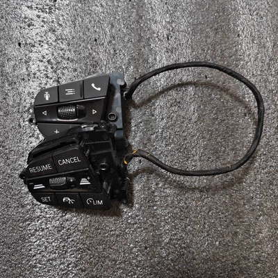 button switch, Steering wheel