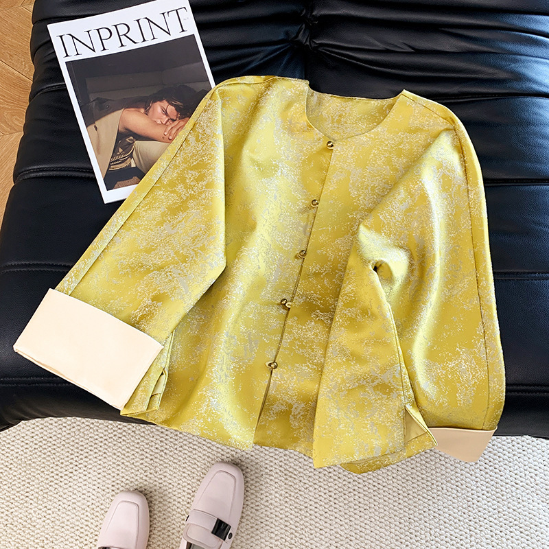 Real Shot of New Chinese Style, Good-Looking Oriental Retro Satin Jacquard Disc Button Han Dynasty Round Neck Splicing Long-Sleeved Improved Top Real Shot of New Chinese Style, Good-Looking Oriental Retro Satin Jacquard Disc Button Han Dynasty Round Neck Splicing Long-Sleeved Improved Top