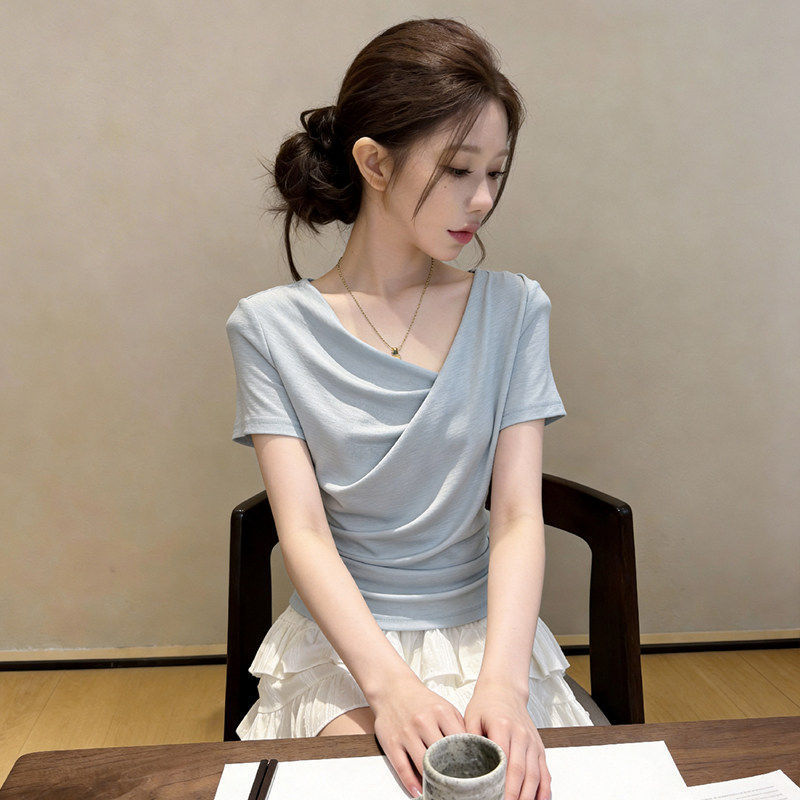 Solid Color Irregular Pleated Waist-Cinching Plus-Size T-Shirt for Women, Suitable for Slightly Plump Figures, Summer Regular Shoulder Slim-Fit Slimming Base Top, Ins Style Solid Color Irregular Pleated Waist-Cinching Plus-Size T-Shirt for Women, Suitable for Slightly Plump Figures, Summer Regular Shoulder Slim-Fit Slimming Base Top, Ins Style