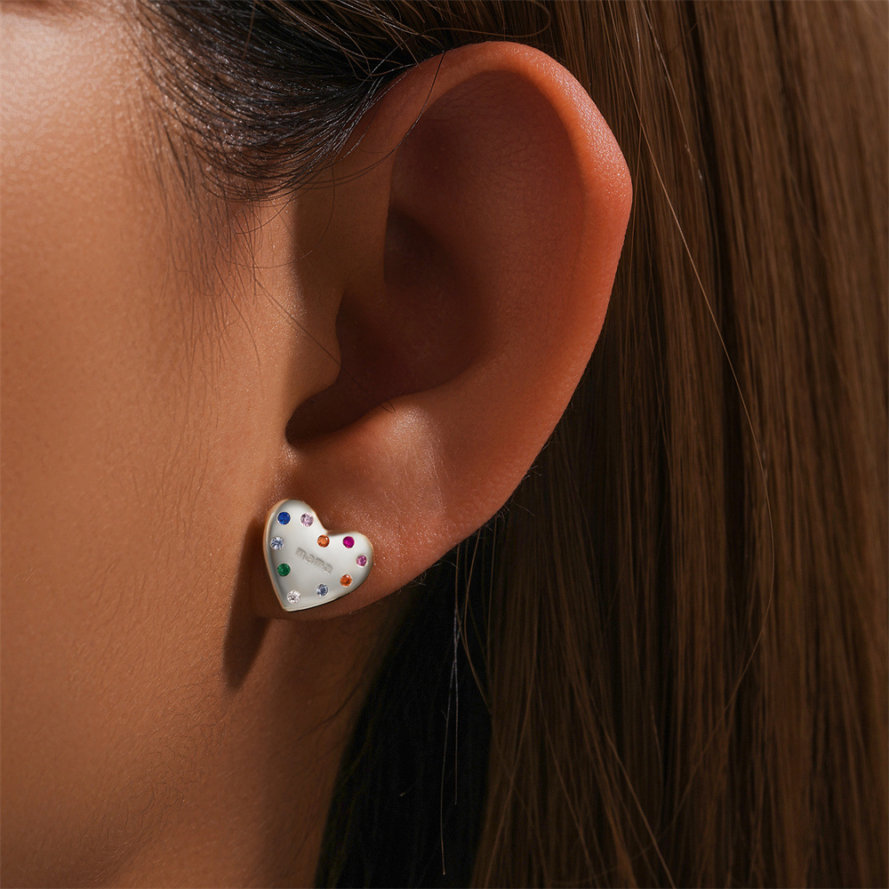 4g Weight 925 Sterling Silver Ear Needle Material Zircon Inlay Material Ear Studs Classification 1 Pair Quantity Holiday, Daily Occasion 925 Sterling Silver Material Heart Shape Pattern Women's Gender Plating Design Elegant, Simple Style Style 1 Pair 925 Sterling Silver Zircon Heart Shape Ear Studs 5