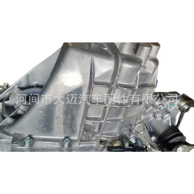 Faw Vizi 1700100-t01 30300-Tka30 Gear 5t14 Is Suitable for Faw Vizi Xiali N5/N7