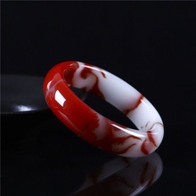 纯天然新疆和田玉鸡血玉镯子女款正品玛瑙玉石送妈妈年轻手镯