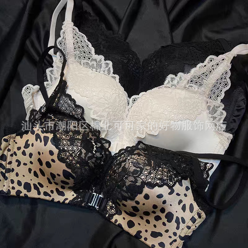 2-6060 # Low-Priced Stock of High-End Lace Front-Clasp Women's Sexy Bras Without Underwire, Push-Up and Anti-Sagging Lingerie
