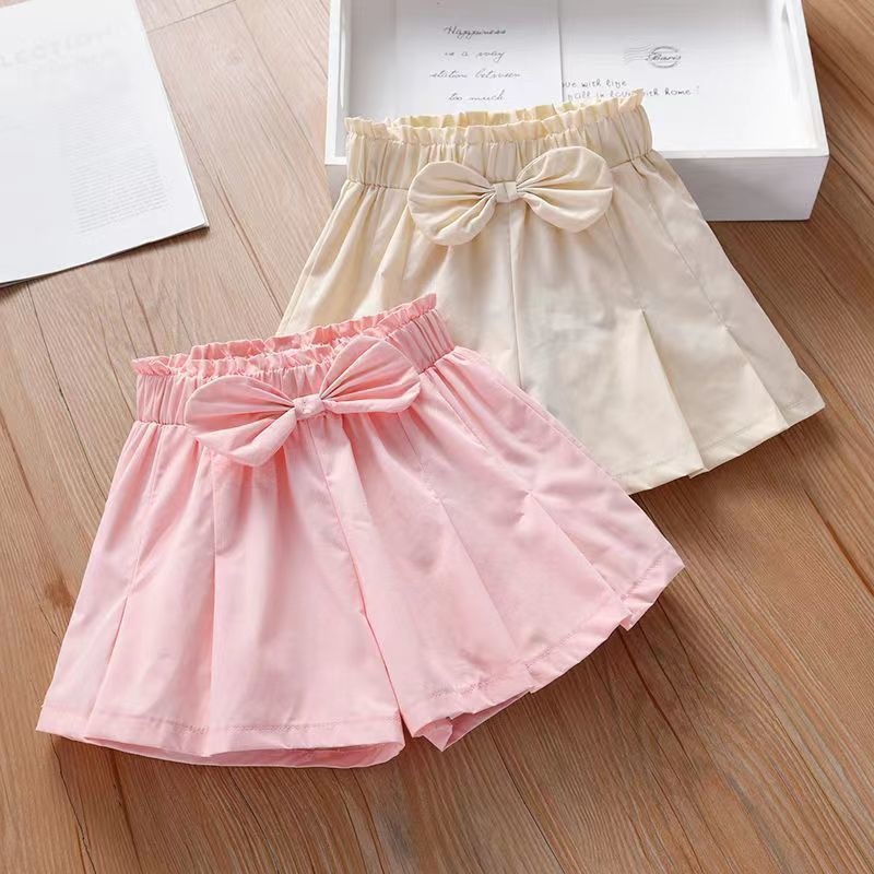 Girls' shorts, new summer style, sweet and casual hot pants with bow, fashionable children's pants, thin style for wearing outside in summer.