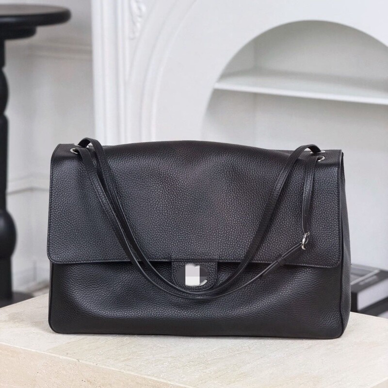 Cross-border 26s Maxi flap bag, genuine leather, large capacity, CF shoulder underarm bag, lychee pattern genuine leather tote bag, wholesale Cross-border 26s Maxi flap bag, genuine leather, large capacity, CF shoulder underarm bag, lychee pattern genuine leather tote bag, wholesale