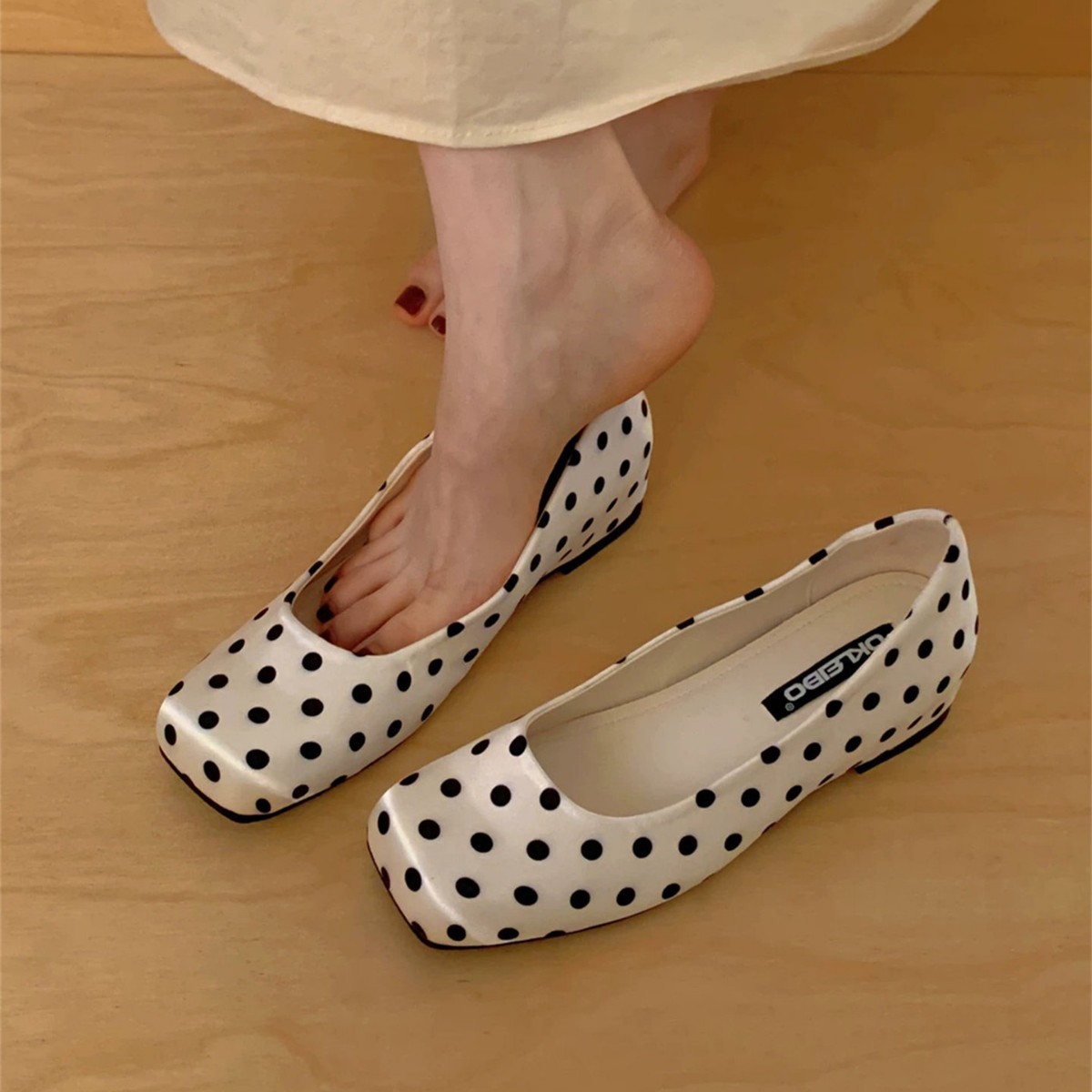 法式内增高波点单鞋女2026新款配裙子方头晚晚芭蕾鞋春季休闲女鞋