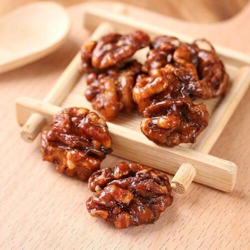 Honey Amber Walnut Kernels Roasted Nut Snacks 250g Ripe Walnut Kernels New Arrival Amber Walnut Kernels