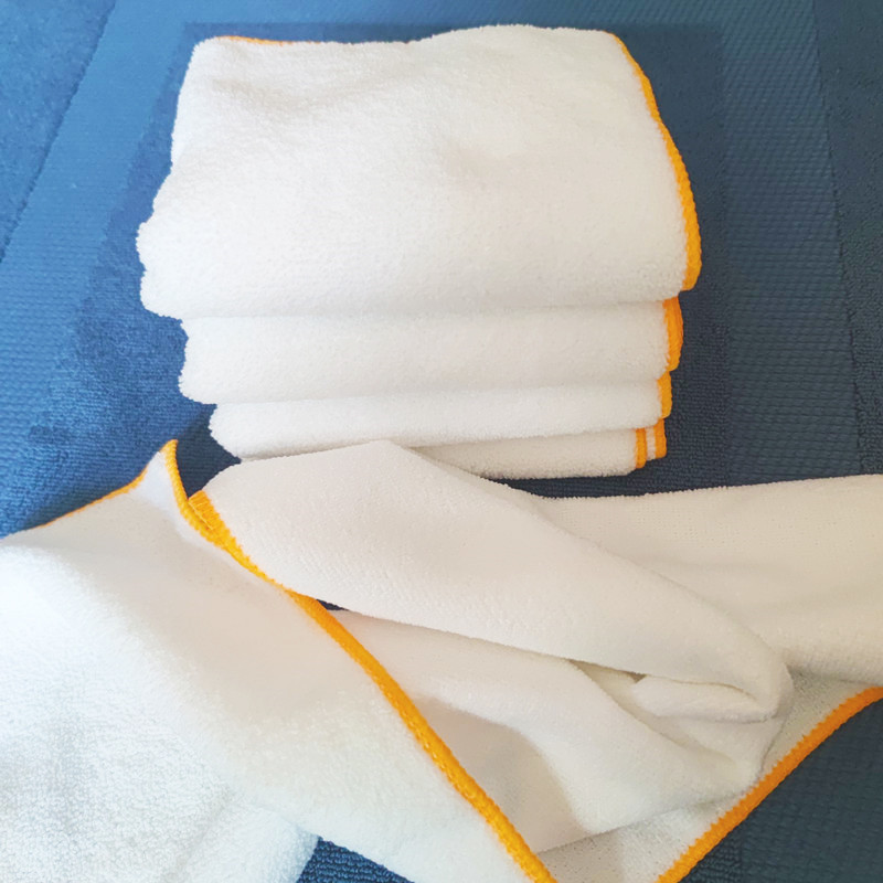 Golden silk edge white towel absorbent hotel bath foot therapy beauty barber shop cheap towel decoration cloth wholesale Golden silk edge white towel absorbent hotel bath foot therapy beauty barber shop cheap towel decoration cloth wholesale