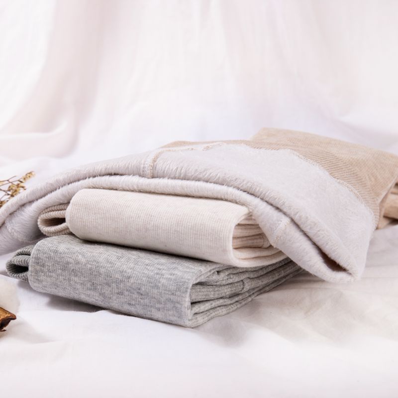 Japanese autumn and winter new tall combed cotton velvet padded pantyhose oatmeal color women's warm extended leggings