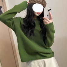 时尚简约纯色浣熊绒长袖针织衫女秋新款百搭套头毛衣圆领上衣女潮