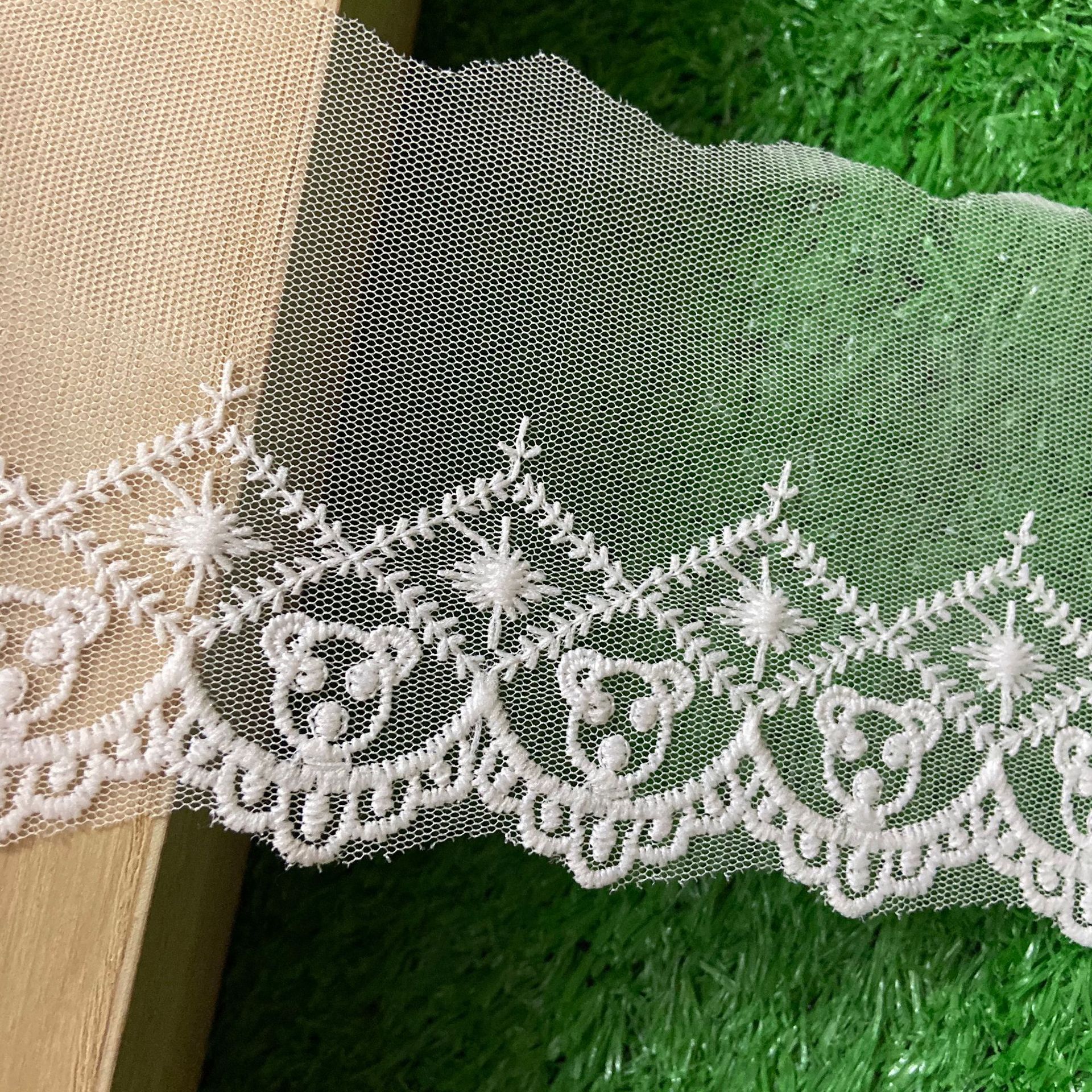 洛丽塔裙摆网纱花边 网布刺绣牛奶丝花边条码DIY洋装芭比娃娃辅料