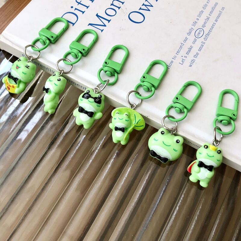 Cute Mini Lonely Frog Keychain off Single Secrets Funny Cartoon Pendant Girlfriend Gift Schoolbag Bag Hanging Ornaments
