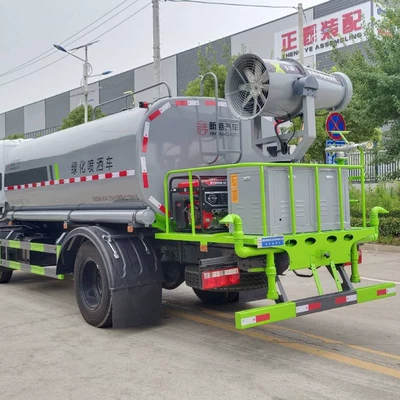 Suvarma maşınları Sprinkler Truck Can Be Equipped with a