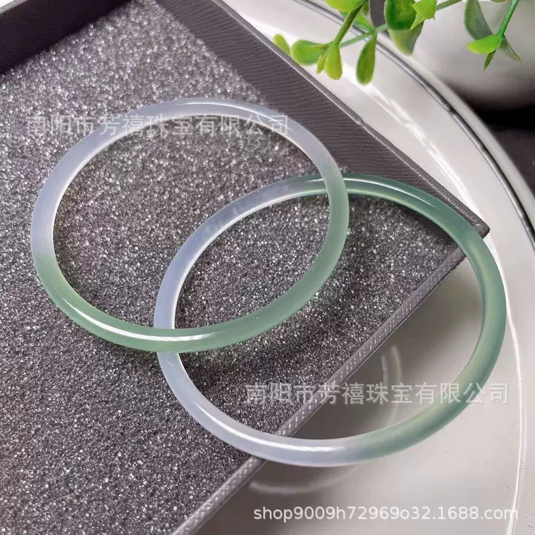 天然渐变油青色玛瑙手镯女半山半水美人镯翡翠色远山黛玉髓叮当镯