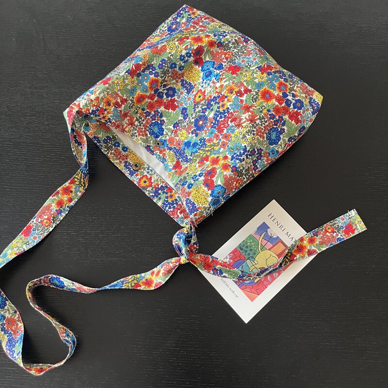 British liberty Floral Bag Margaret Thin Cloth Bag All-match Japanese Style Crossbody Bag Mini Walking Bag British liberty Floral Bag Margaret Thin Cloth Bag All-match Japanese Style Crossbody Bag Mini Walking Bag