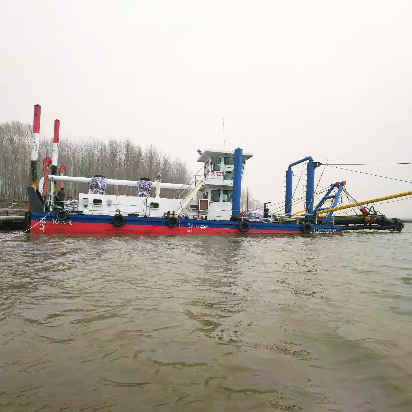 河北省唐山市滦县12寸绞吸船价格,河北哪里有抽沙船制造厂家