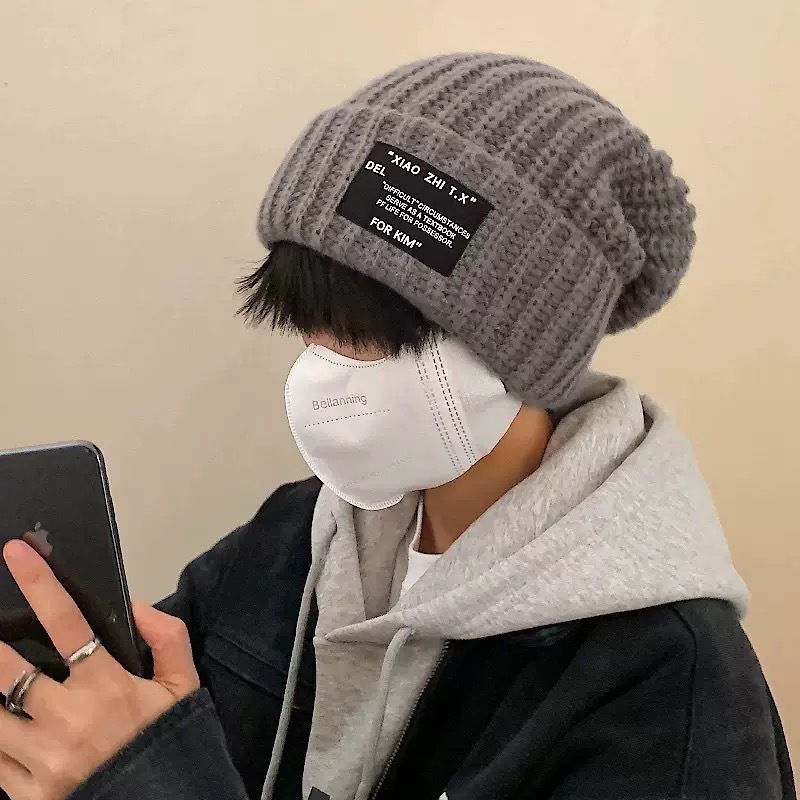 中高年男性の冬用暖かい耳保護帽子、高齢者、お父さん、おじいちゃん、冬用の厚いニットウール帽子|undefined