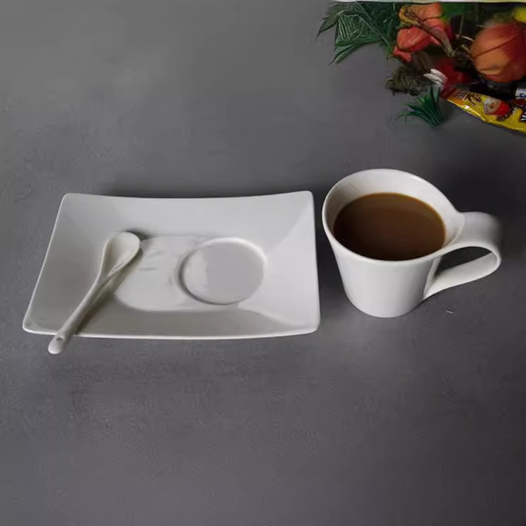 Taza de café de cerámica americana y platillo con bandeja traje italiano británico taza de té negro té de la tarde taza de leche taza de desayuno