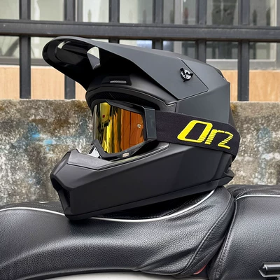 Safety Helmet for Men and | Motosiklet kaskı (dəbilqə) - matt-black-orz-black-frame-gold-mirror-s