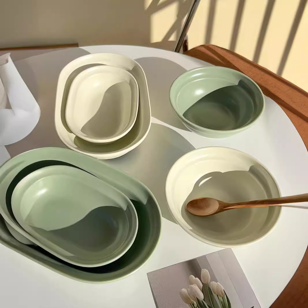 인 스타일 타원형 플레이트 고급 간단한 디너 플레이트 딥 플레이트 세라믹 과일 샐러드 그릇 디저트 그릇 가정용 수프 플레이트