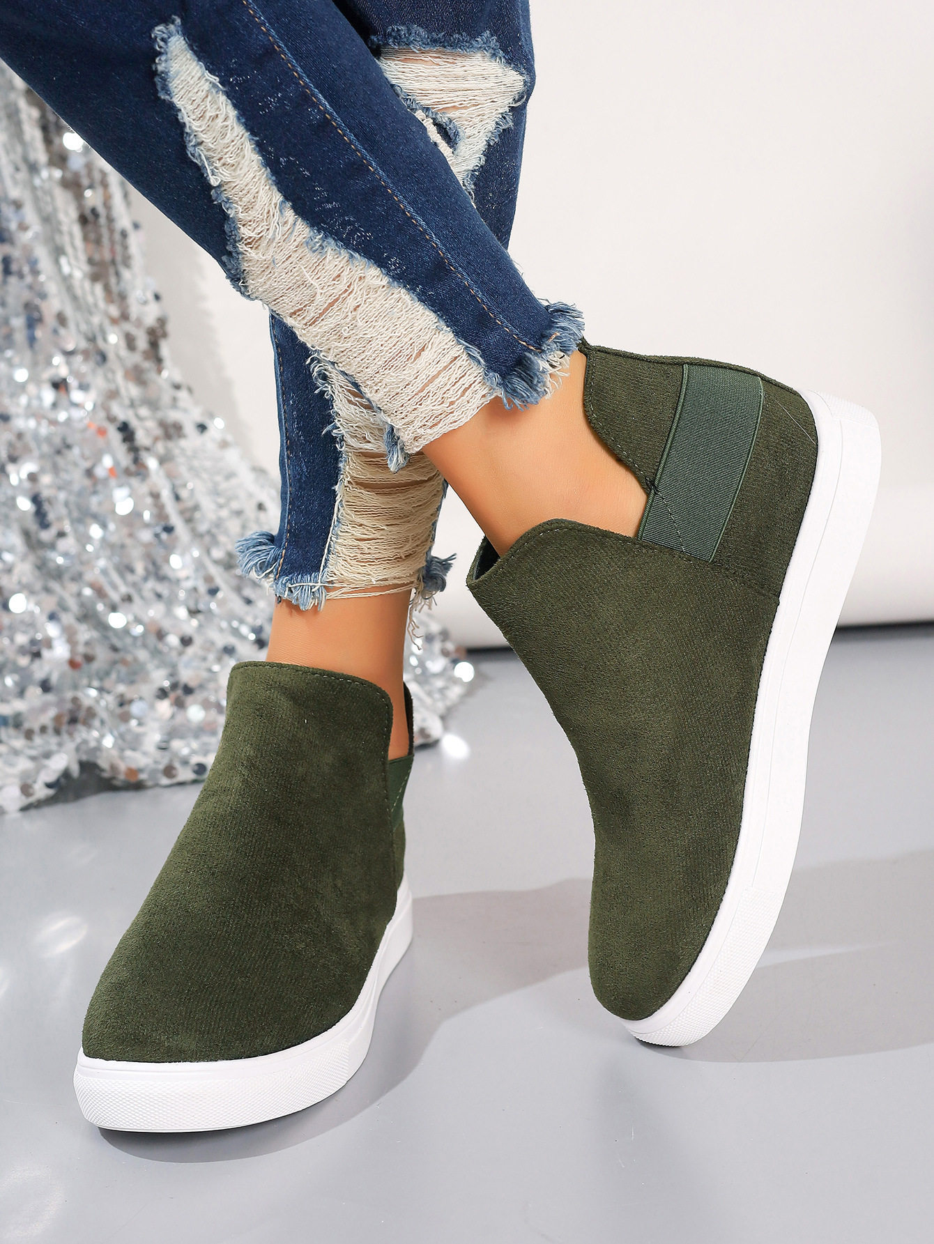 Large size women's shoes flat inside increase elastic casual sports shoes flat single shoes_voghion.com