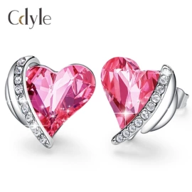 项链;耳环;耳钉