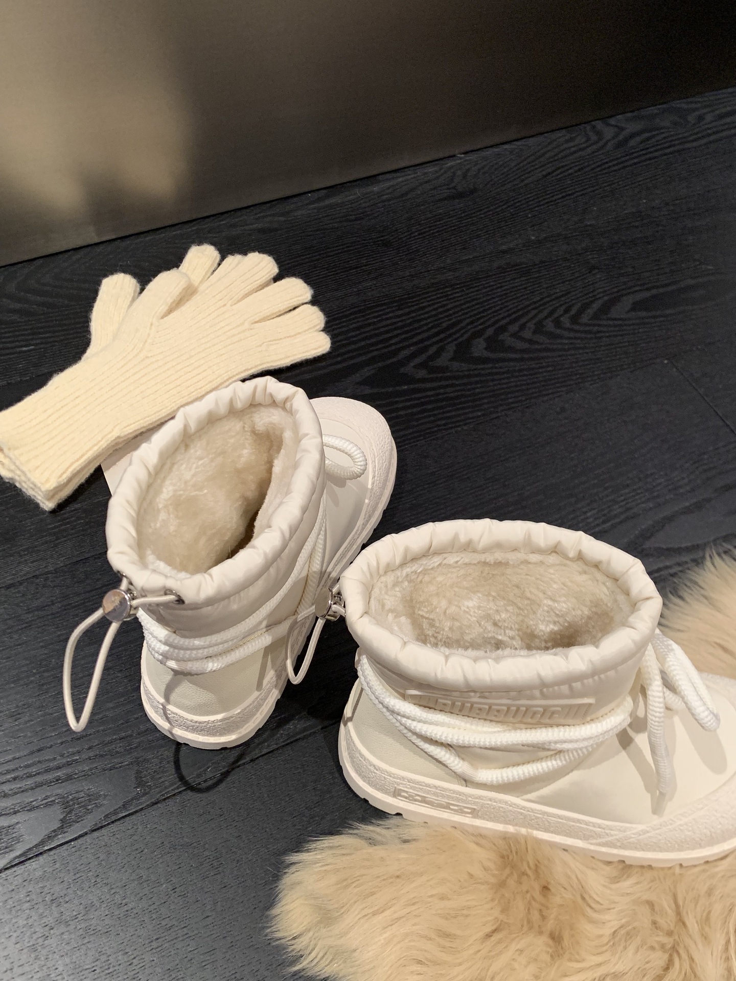 ShoeGlobe Damen-Schneestiefel aus echtem Leder mit dicker Sohle, Schnürung und warmem Futter – Herbst/Winter 2025 – Modisch, rutschfest, mit dicker Baumwollsohle_voghion.com