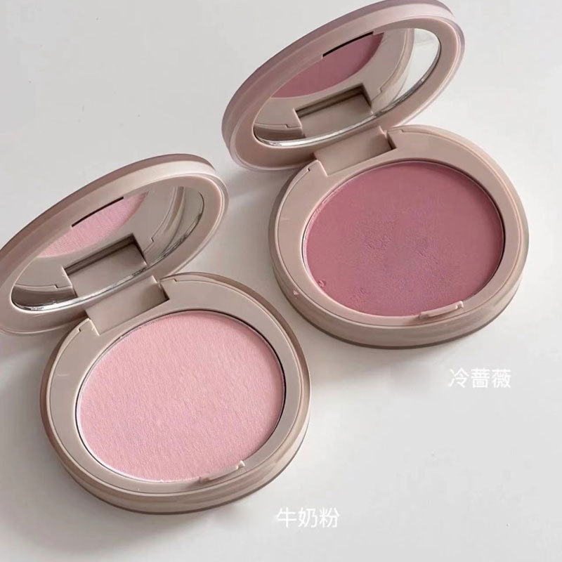 Dulce flor cara niebla color rubor baja saturación maquillaje desnudo natural puro quiero maquillaje expansión color convergencia color monocromo Rouge
