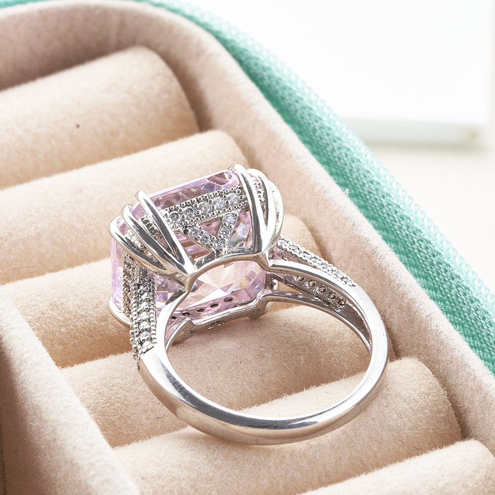 Pagoda de 10 quilates de corte rosa de alto carbono diamante anillo femenino de alto carbono diamante femenino gigante flash anillo femenino de plata esterlina chapado grueso