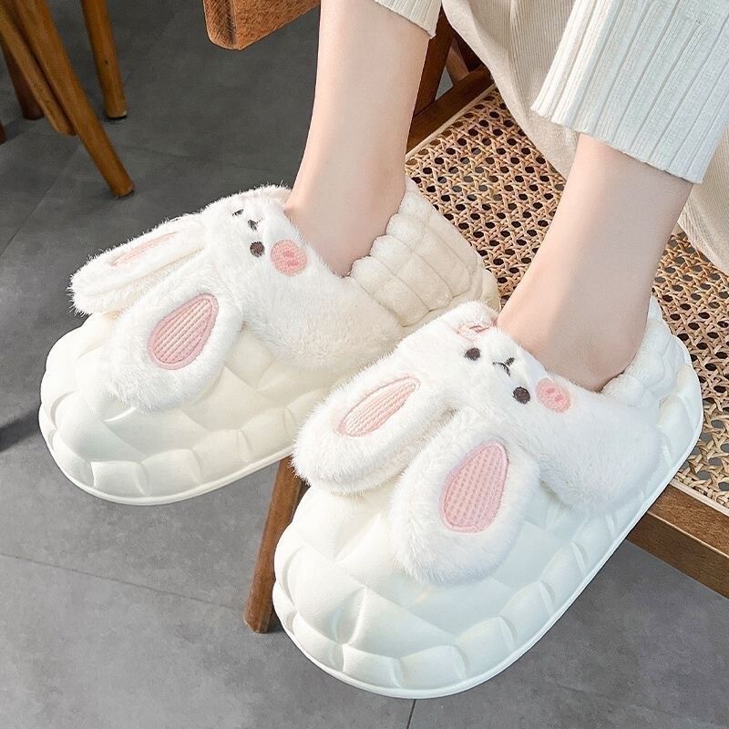 Cartoon Rabbit Fur Slippers for Women, Suitable for Outdoor Wear, Home Use in Autumn and Winter, Thick-Soled, Non-Slip, Cold-Resistant, Closed-Toe, Warm Cotton Slippers
