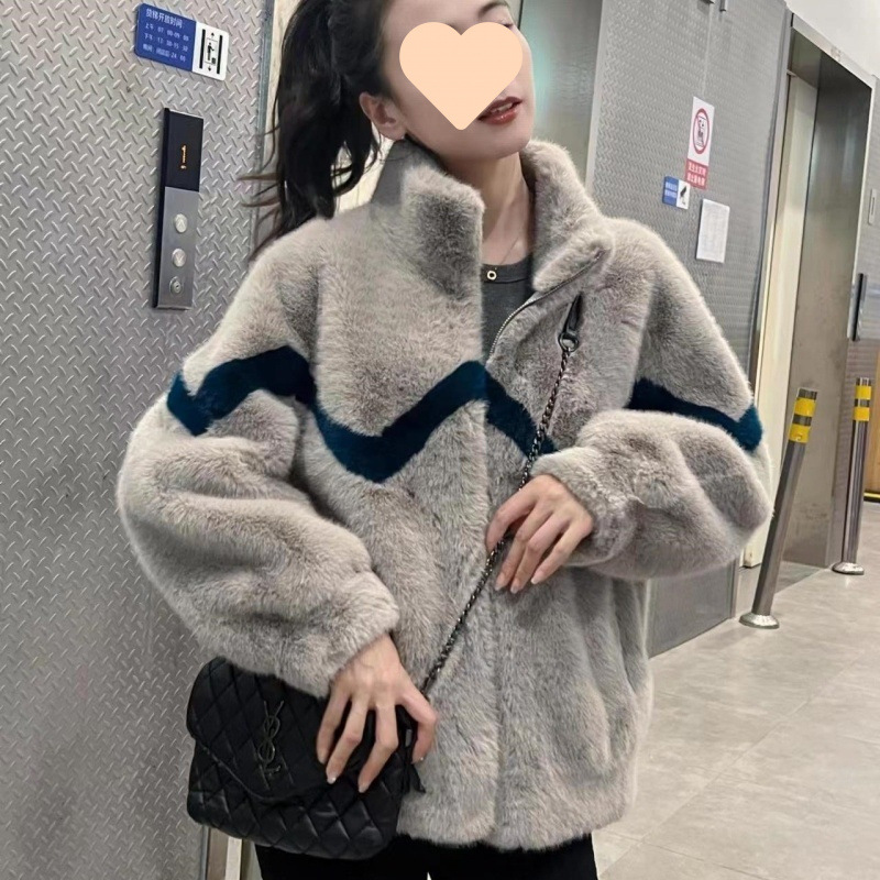 2025 winter women's new one-piece leather jacket stand collar rabbit fur coat lamb fur short style plus velvet thick