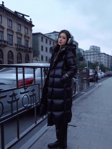 Premium Black Gold Goose Down Jacket - High-End, Thickened and Extended Couple's Set for Men and Women - Autumn/Winter Warmth Over-the-Knee Hooded Down Jacket