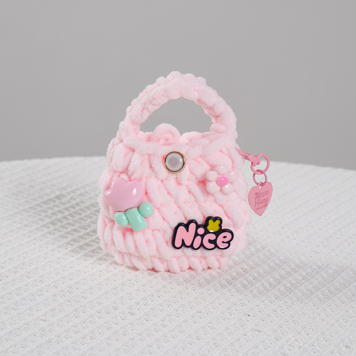 Productos terminados japoneses INS dulce, creativo, encantador, gancho artesanal, auriculares Bluetooth resistentes a la caída, bolso transfronterizo Amazon