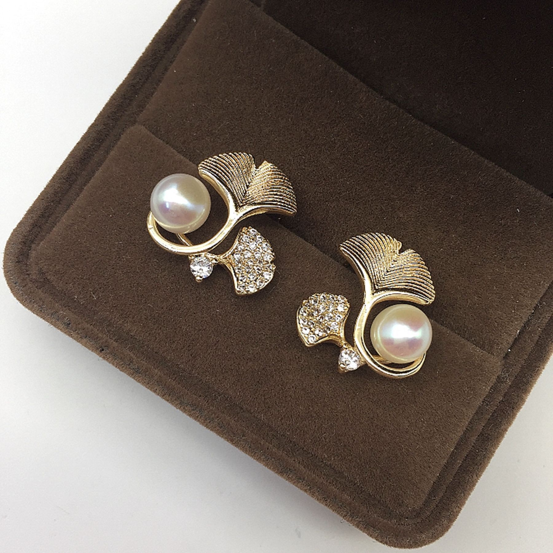 ������������ֱ������14Kע����β�������ӵ�ˮ��������澫��