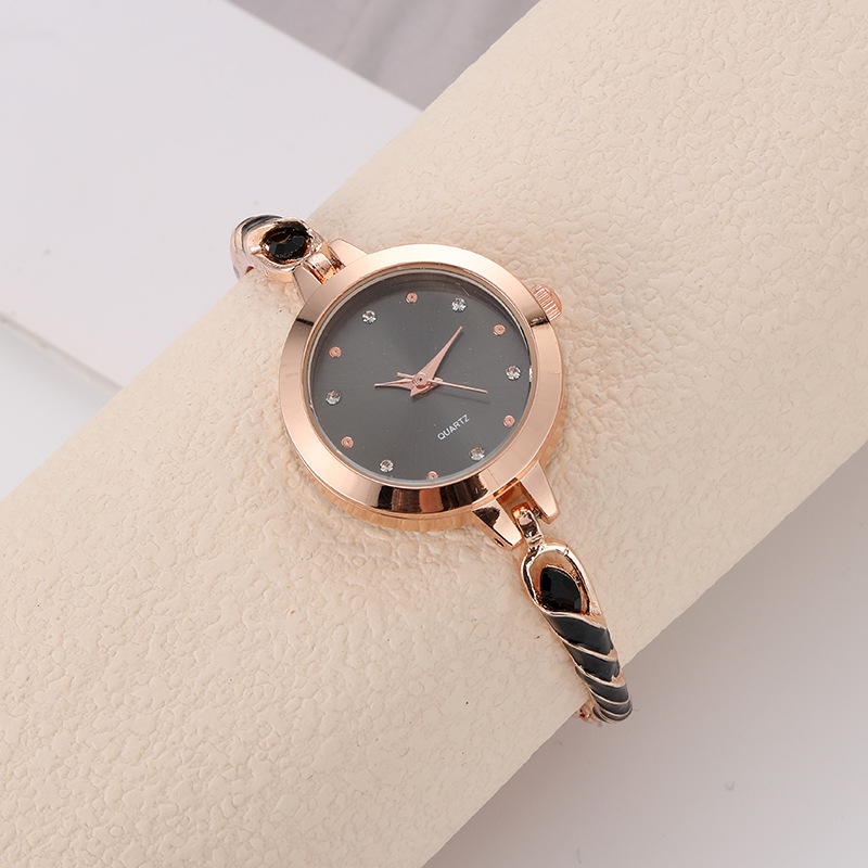 Nuovo orologio al quarzo per gioielli con quadrante piccolo e braccialetto sottile con regolazione gratuita_voghion.com