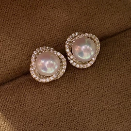 天然珍珠项饰;天然珍珠耳饰;天然珍珠手饰