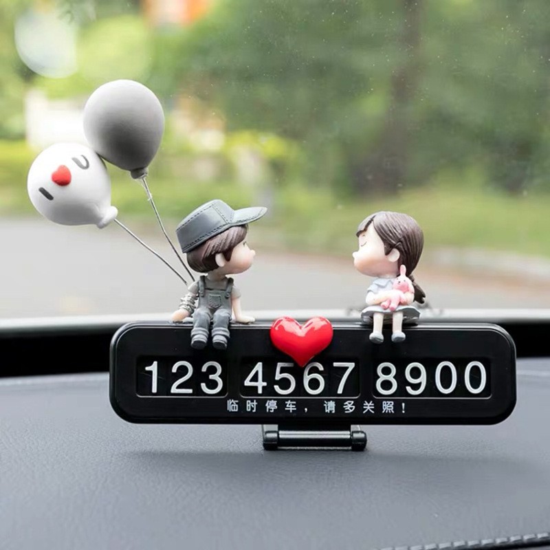 [Colección de adornos de pareja] Decoraciones de coche consola central de coche accesorios de coche lindo espejo retrovisor muñeca de dibujos animados