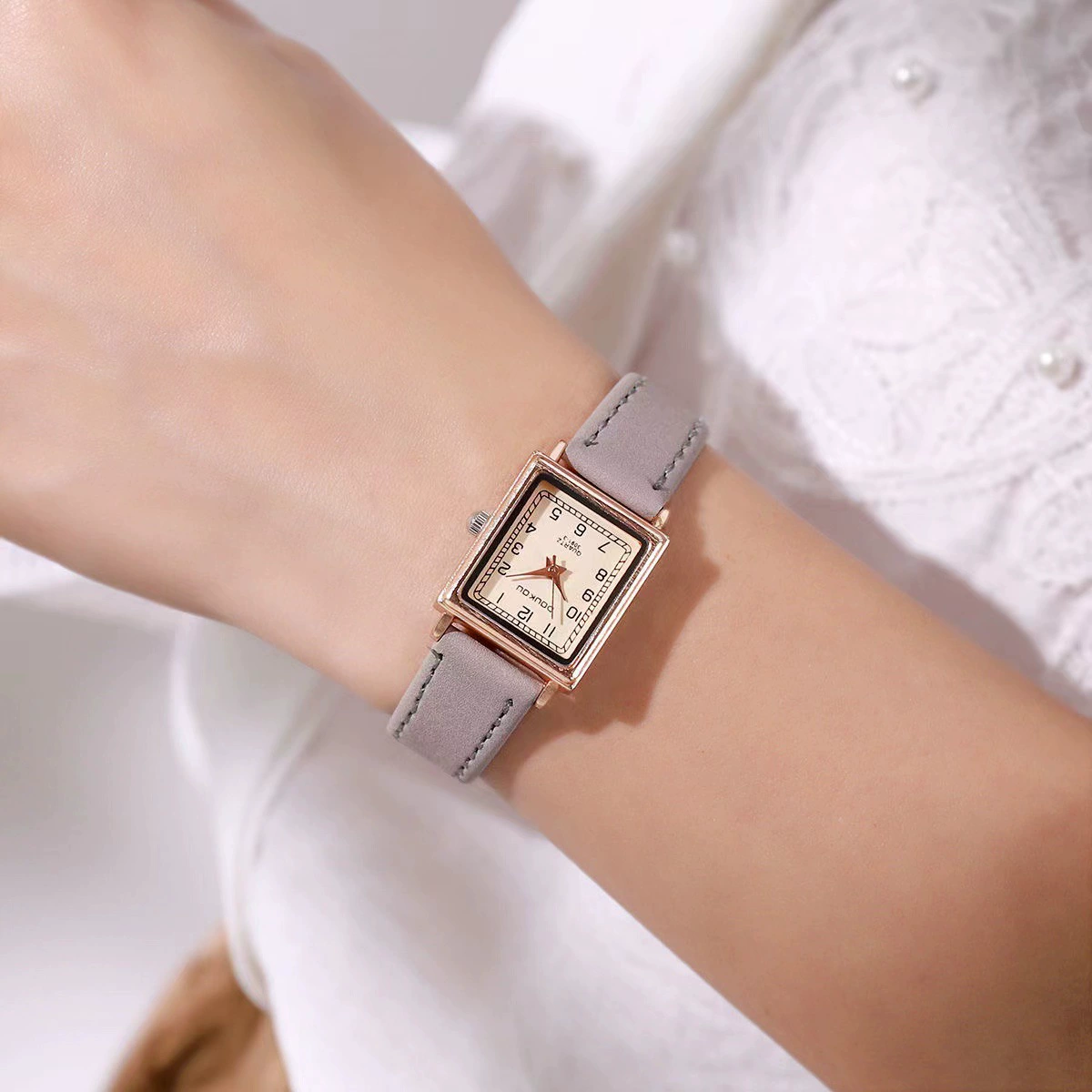 Women's Square Watch (Beijing Time) Quartz, PU Strap, 2.5 cm Dial, Minimalist Style