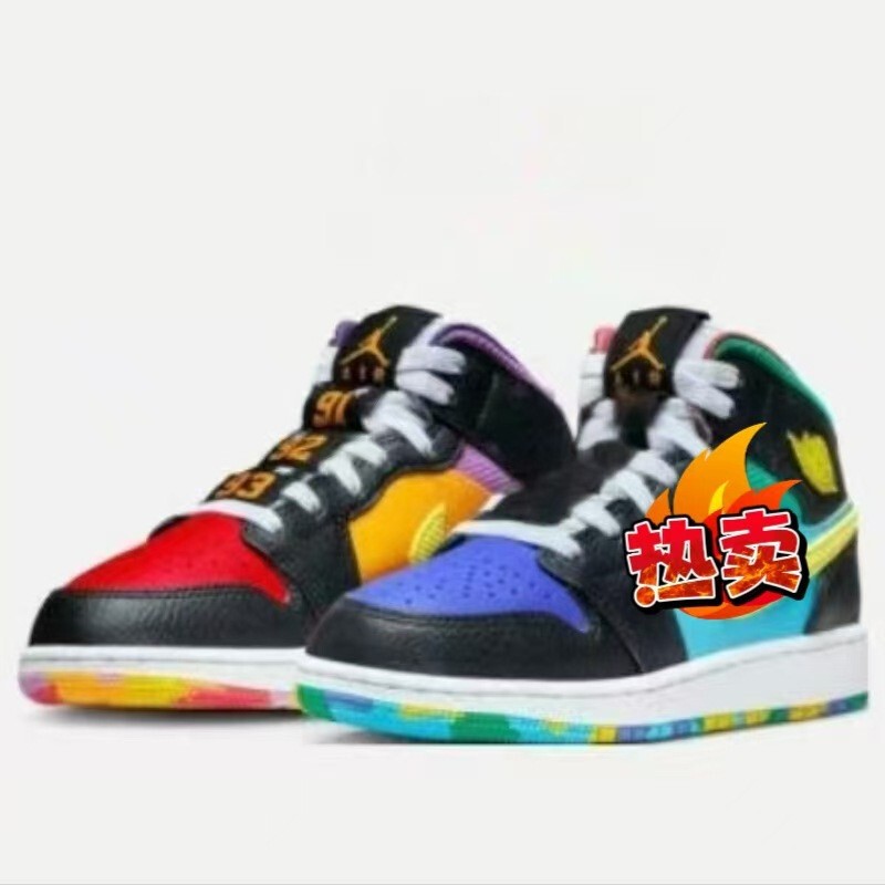 Pudong Aj1 Pure Original High-Top Smoke Gray Mocha Men's and Women's Sneakers Aj1 Obsidian Shatter Blue Student Basketball Shoes Pudong Aj1 Pure Original High-Top Smoke Gray Mocha Men's and Women's Sneakers Aj1 Obsidian Shatter Blue Student Basketball Shoes