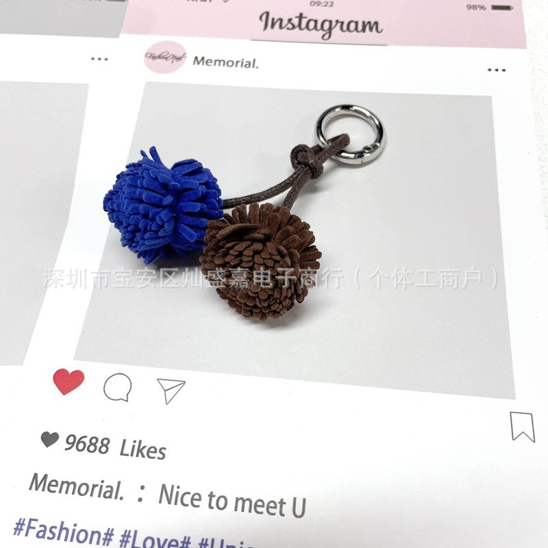 miu风可爱精致百搭钥匙扣拼色流苏球包挂件潮鞋潮包背包挂饰|undefined