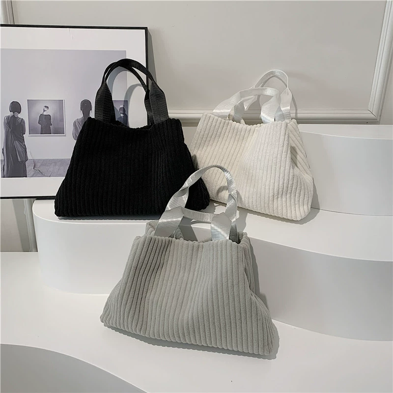 Fashionable winter one-shoulder bag, 2023