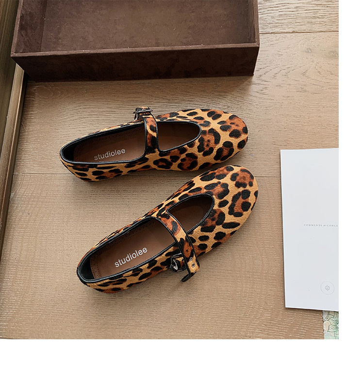 Sheepskin Version ~ 5cm Height-Increasing Women's Shoes with Horsehair, Age-Reducing Round Toe, Low Heel, Versatile Leopard Print Mary Jane Shoes