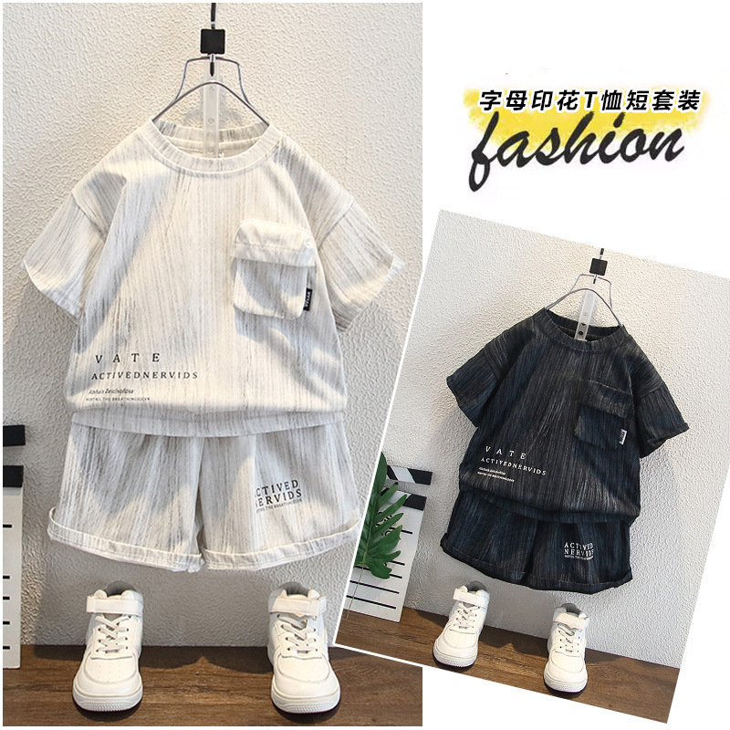 7989 traje de camiseta de manga corta de verano para niños 2025 nuevo traje de dos piezas de verano para niños pequeños y medianos