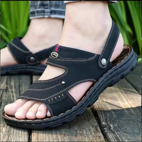 Factory direct sale men's sandals, non-slip and waterproof soft-soled summer wear-resistant slippers, dual-purpose beach men's flip-flops