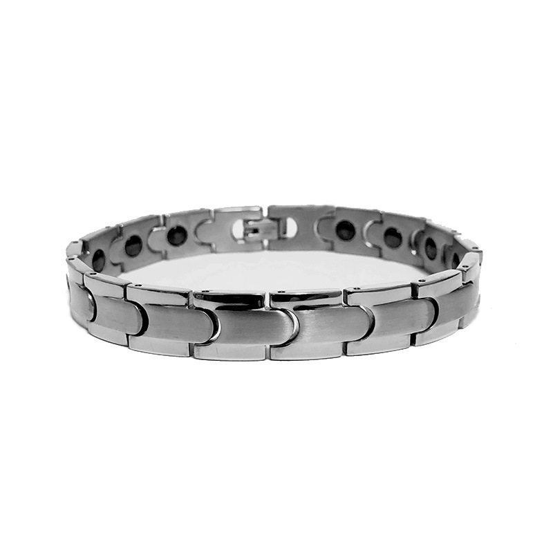 Pulsera japonesa y coreana al por mayor de titanio de acero bala ocre pulsera electroplated multi-color de los hombres pulsera magnética pulsera